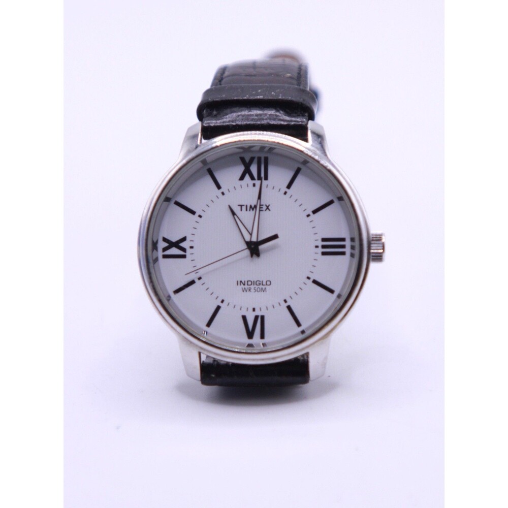 2011 Timex Classic Roman Mens White Indiglo 42mm Quartz Watch Runs TWEG18304
